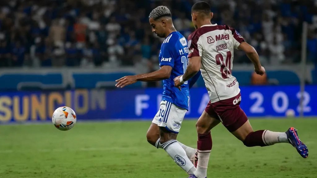 Cruzeiro superou o Lanús na Argentina pela Sul-Americana - Foto: Fernando Moreno/AGIF.