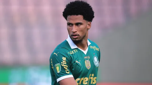 Murilo tem novo cenário no Verdão