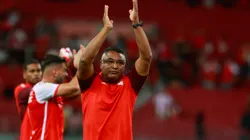 Roger Machado em jogo do Internacional contra o Flamengo
