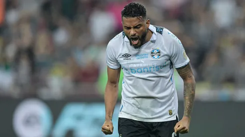 Reinaldo já tem destino traçado se for sair do Grêmio; vazou tudo