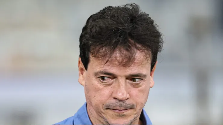 Fernando Diniz durante jogo do Cabuloso contra o Bahia.