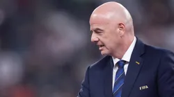 Gianni Infantino, presidente da FIFA, fecha acordo para Super Mundial de 2025