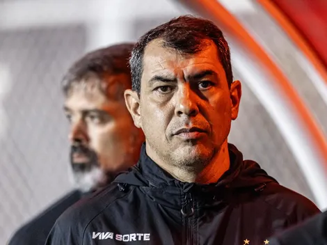 Torcida do Vasco se rende a trabalho de Carille