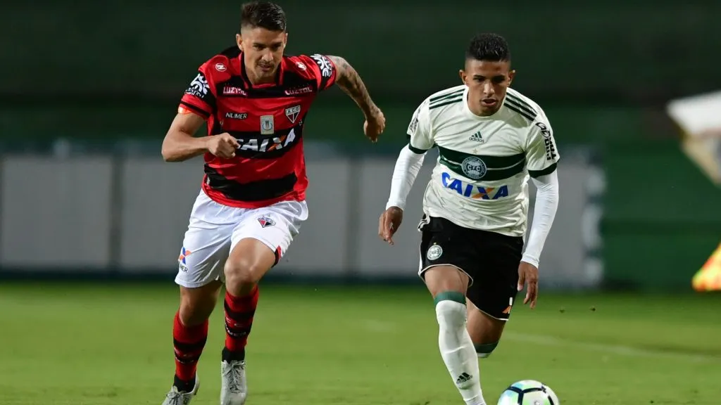 Dodô,  quando jogava pelo Coritiba . Foto: Jason Silva/AGIF