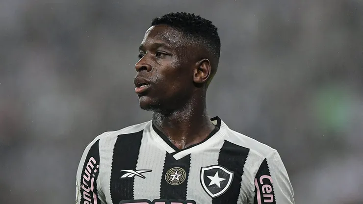 Pendurado, Luiz Henrique deve ser um dos poupados por Artur Jorge para Peñarol x Botafogo na Libertadores