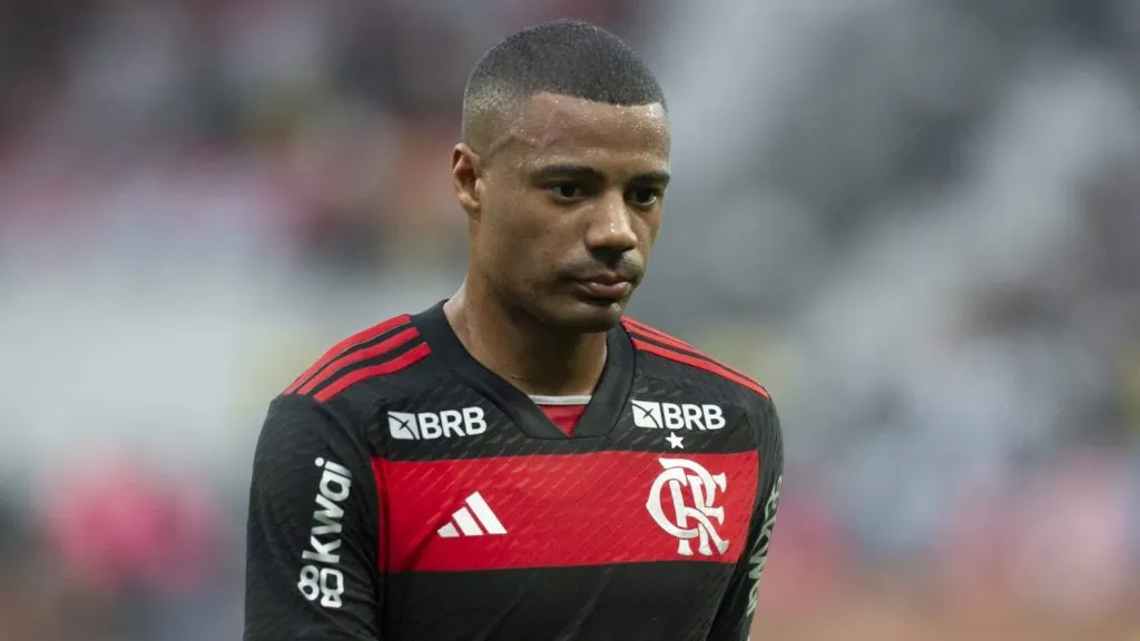 Foto: Anderson Romao/AGIF – De La Cruz jogador do Flamengo durante partida contra o Corinthians no estadio Arena Corinthians pelo campeonato Copa Do Brasil 2024.