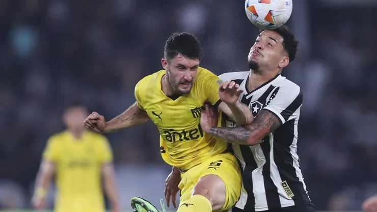 Botafogo atropelou o Peñarol em casa - Foto: Wagner Meier/Getty Images.