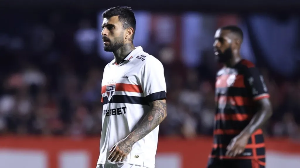 Igor Liziero em jogo do São Paulo
