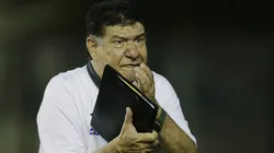 Artur Jorge, do Botafogo, foi citado por Joel Santana. - Foto: Paulo Campos/AGIF