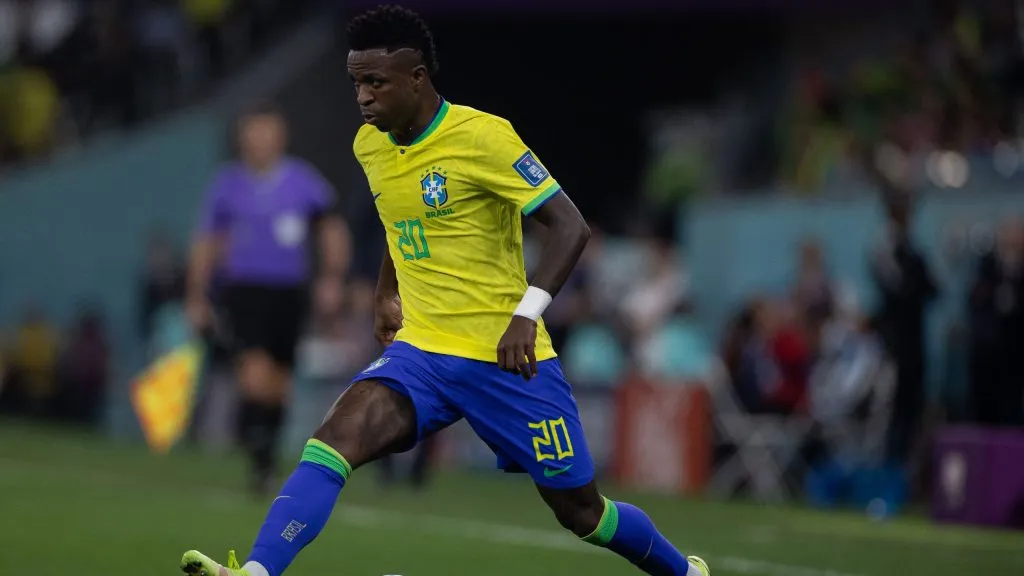 Vini pela Seleção Brasileira. Foto: Pedro Martins/AGIF