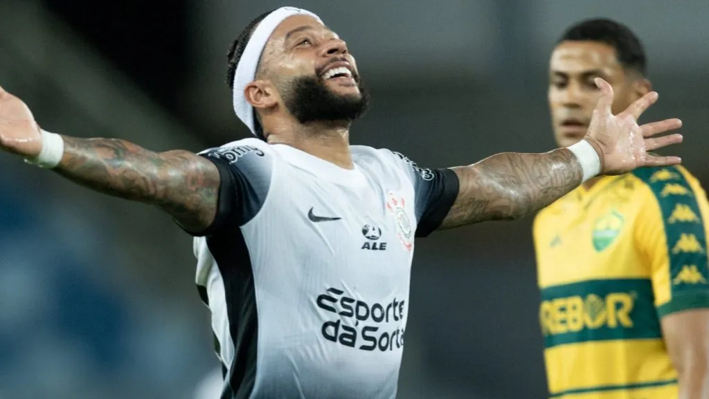Memphis Depay comemorando. Foto: Rodrigo Coca/Ag. Corinthians