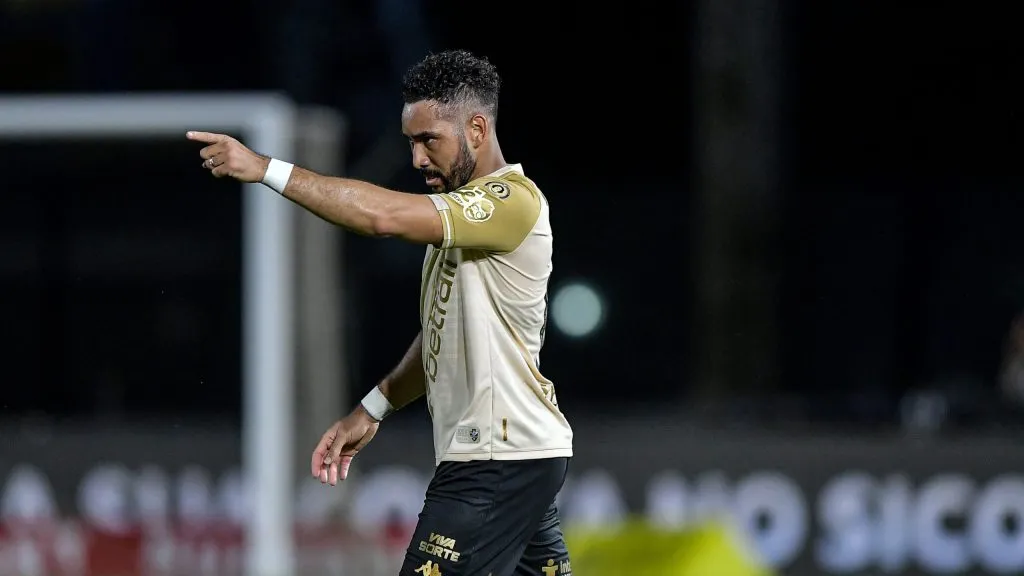 Payet, do Vasco - Foto: Thiago Ribeiro/AGIF.