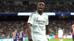 Vinicius Jr. é defendido por grandes personalidades do Flamengo
