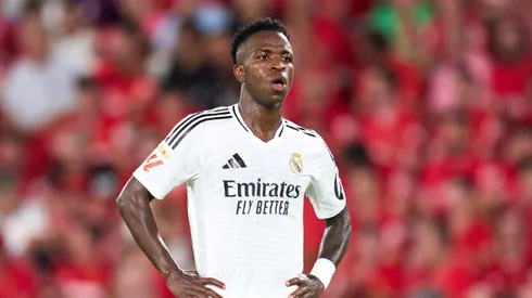 Vini Jr ficou na 2ª posição da premiação. Photo by Alex Caparros/Getty Images