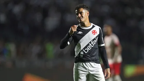 Coutinho fica de fora de mais uma partida. Photo by Wagner Meier/Getty Images