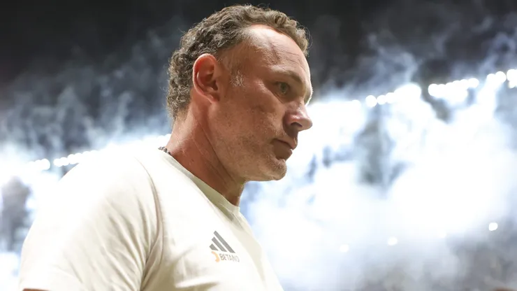 Prêmio mundial pode ser entregue para Milito, do Atlético-MG.