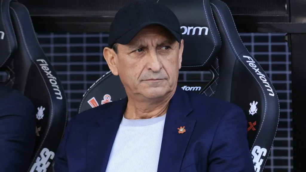 Ramón Díaz durante partida. Foto: Marcello Zambrana/AGIF