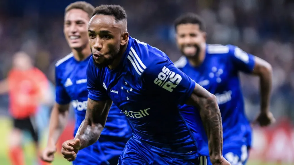 Rafael Silva foi expulso com apenas 3 segundos de partida – Foto: Gustavo Aleixo/Cruzeiro