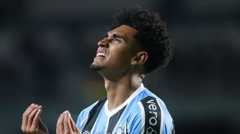 Du Queiroz não ficará no Grêmio