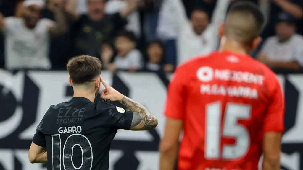 Corinthians contra o Athletico-PR na Série A. Foto: Joisel Amaral/AGIF