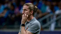 BA - SALVADOR - 05/10/2024 - BRASILEIRO A 2024, BAHIA X FLAMENGO - Filipe Luis tecnico do Flamengo durante partida contra o Bahia no estadio Arena Fonte Nova pelo campeonato Brasileiro A 2024.
