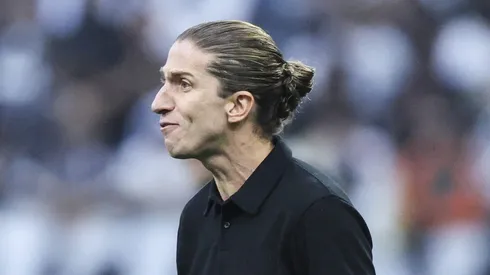 - Filipe Luís tem primeiro problema no Flamengo
