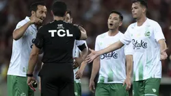 Momento da expulsão de Nenê