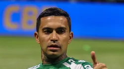 Dudu durante aquecimento antes do jogo do Verdão contra o Juventude.