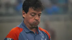 Fernando Diniz tecnico do Cruzeiro durante partida contra o Lanus. Foto: Fernando Moreno/AGIF