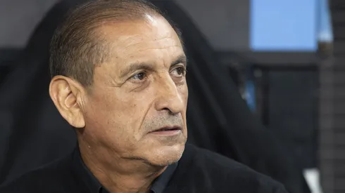 Ramón Díaz durante partida entre Corinthians e Racing, pela semifinal da Copa Sul-Americana, na Neo Química Arena.