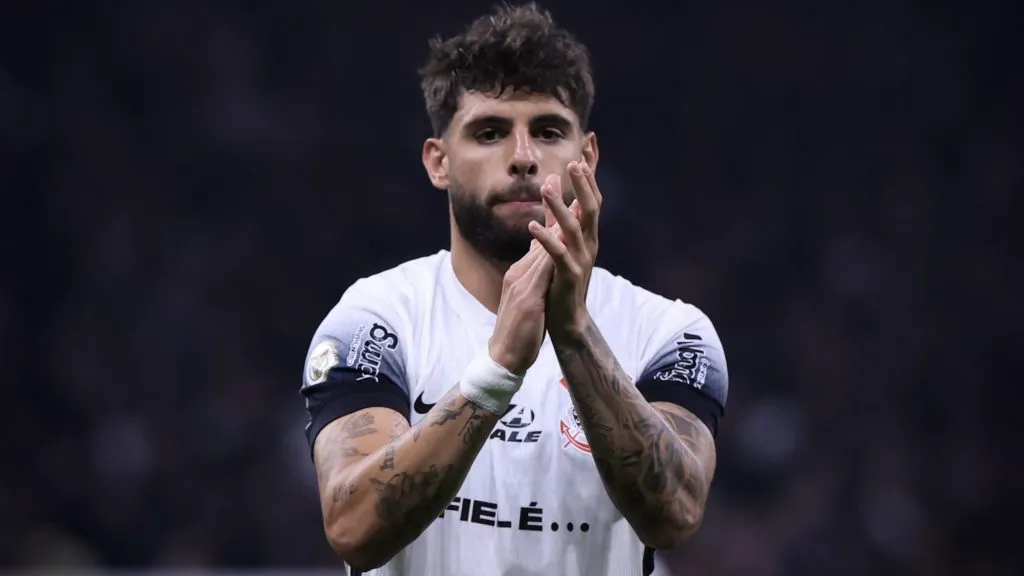 Yuri Alberto virou assunto junto com artilheiro do São Paulo - Foto: Marcello Zambrana/AGIF.