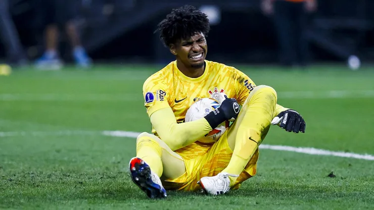 Flamengo vai receber quantia por Hugo Souza.