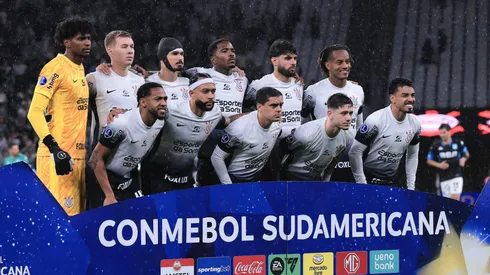 Time do Corinthians na Sul-Americana. Foto: Ettore Chiereguini/AGIF