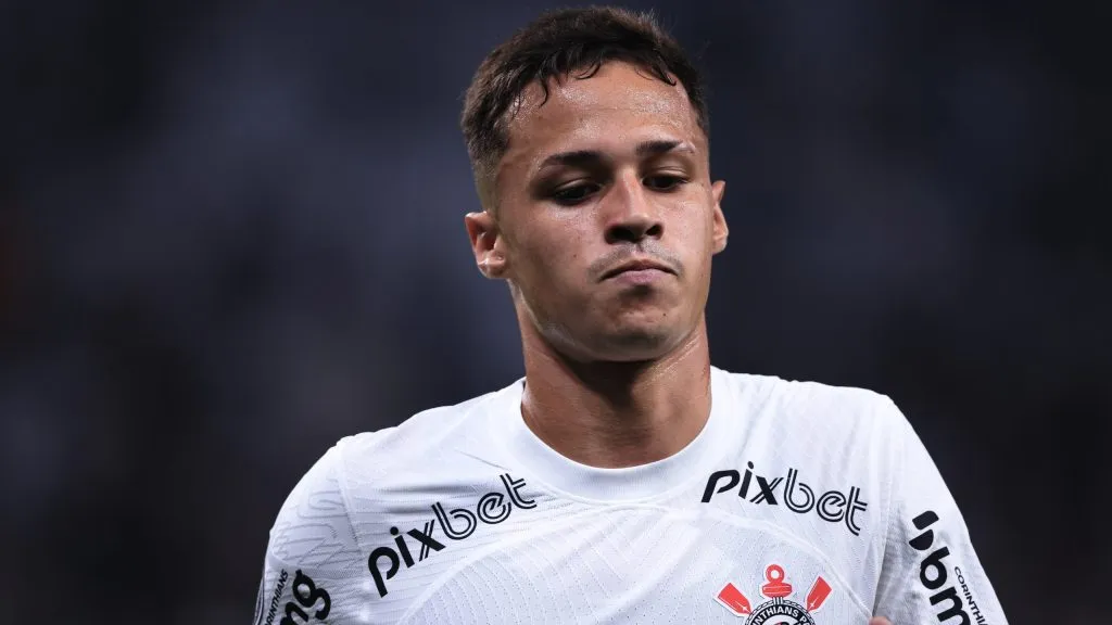 Matheus Araújo está incluído - Foto: Ettore Chiereguini/AGIF.