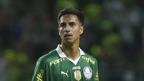Vitor Reis em ação pelo Palmeiras.