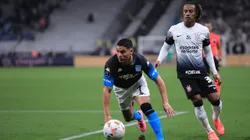 SP - SAO PAULO - 24/10/2024 - COPA SUL-AMERICANA 2024, CORINTHIANS X RACING - Ramalho jogador do Corinthians disputa lance com Salas jogador do Racing durante partida no estadio Arena Corinthians pelo campeonato Copa Sul-Americana 2024. Foto: Ettore Chiereguini/AGIF