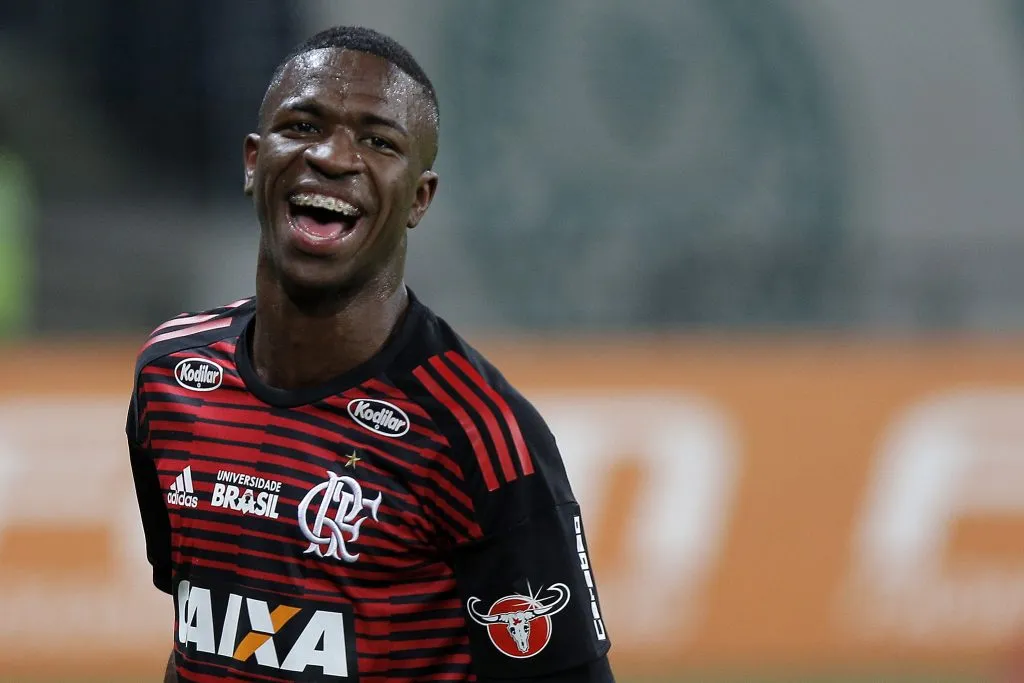Vinicius Junior, quando atuava pelo Flamengo durante partida contra o Palmeiras no estadio Arena Allianz Parque pelo campeonato Brasileiro A 2018. Foto: Daniel Vorley/AGIF