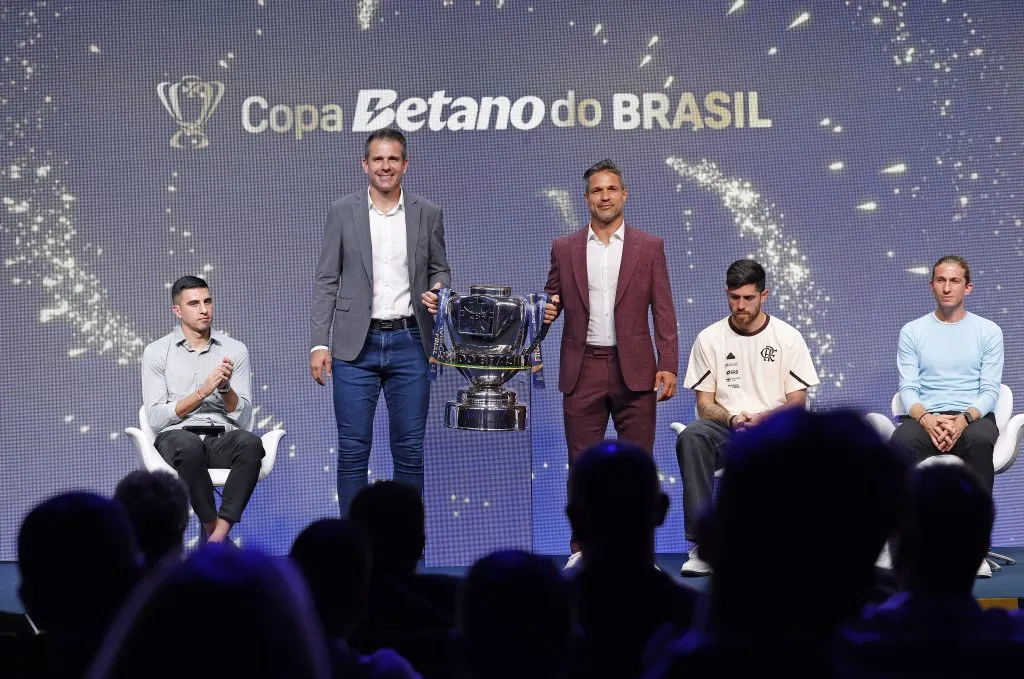 Sorteio realizado na sede da CBF definiu os mandos de campo da final da Copa d Brasil. Foto: Rafael Ribeiro/CBF