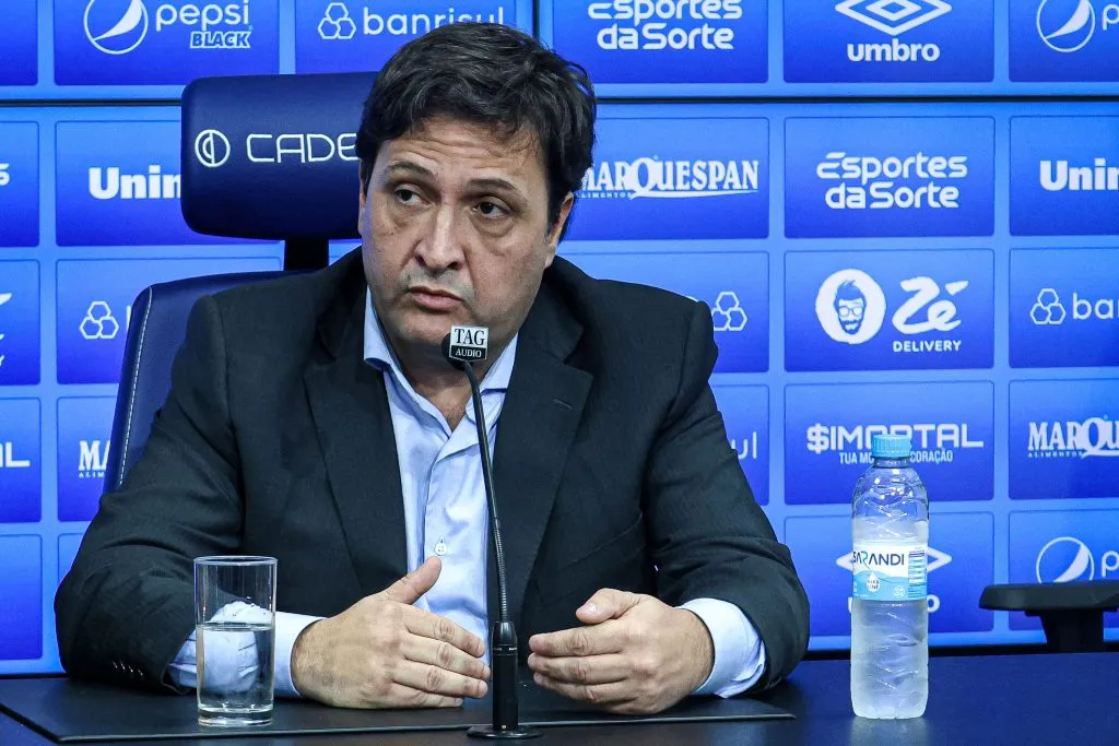 O presidente Alberto Guerra abordou importância da movimentação pela Arena  Foto: Maxi Franzoi/AGIF