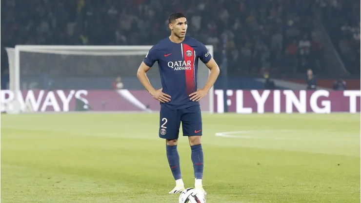 Achraf Hakimi pelo PSG em partida da Ligue 1 diante do Olympique de Marseille. (Photo by Catherine Steenkeste/Getty Images for Qatar Airways )
