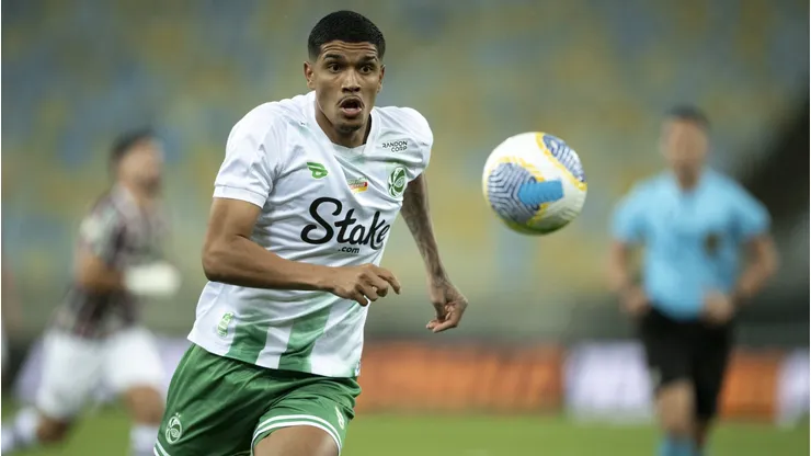 Lucas Barbosa se destacou no Juventude e o Peixe poder negociar o atacante