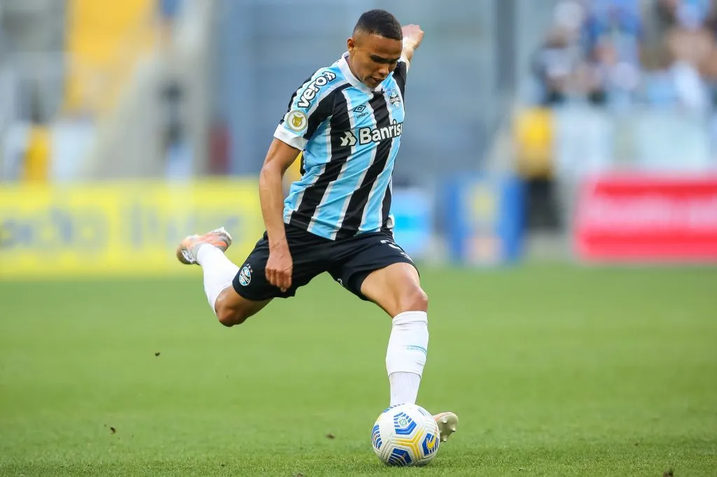 Vanderson em ação pelo Imortal em 2021 – Foto: Pedro H. Tesch/AGIF