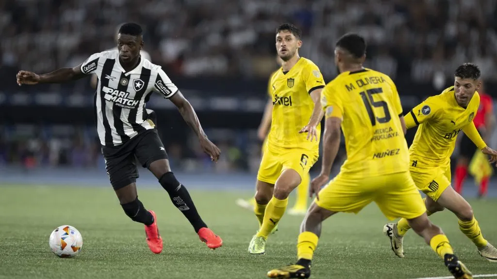 Botafogo x Peñarol na Libertadores 2024. Foto: Jorge Rodrigues/AGIF