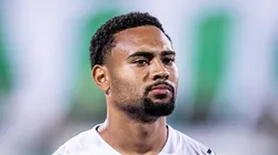 Wendel em ação pelo Peixão na Arena Condá. Foto: Raul Baretta/ Santos FC.