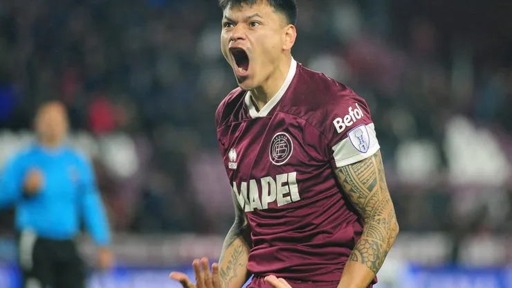 Lanús em partida diante do Independiente de Medellín. Foto: IMAGO IMAGES
