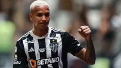 Deyverson anotou dois gols e viralizou por lances "engraçados".