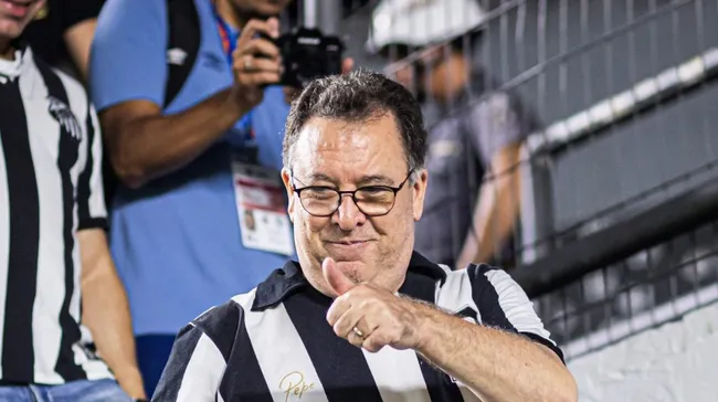 Foto: Abner Dourado/AGIF – 1º ‘reforço’ de Marcelo Teixeira para 2025 deve ser o atacante da Seleção da Venezuela.