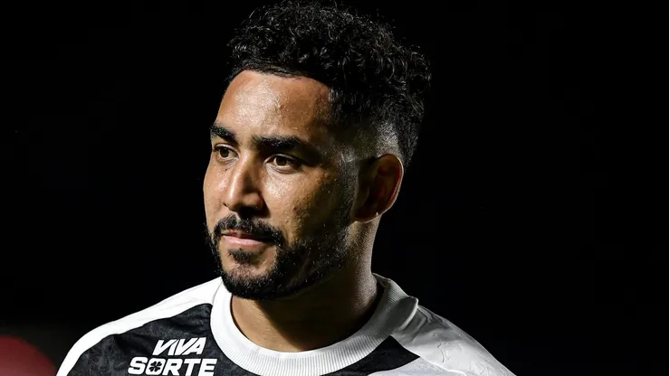 RJ - RIO DE JANEIRO - 05/10/2024 - BRASILEIRO A 2024, VASCO X JUVENTUDE - Payet jogador do Vasco durante partida contra o Juventude no estadio Sao Januario pelo campeonato Brasileiro A 2024.