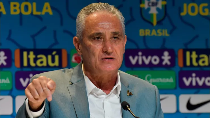 Tite, ex-técnico da Seleção Brasileira, anuncia a lista com os 26 nomes convocados para disputar a Copa do Mundo de 2022 no Catar, nesta segunda feira (07), no auditorio da sede da CBF, na zona oeste do Rio de Janeiro