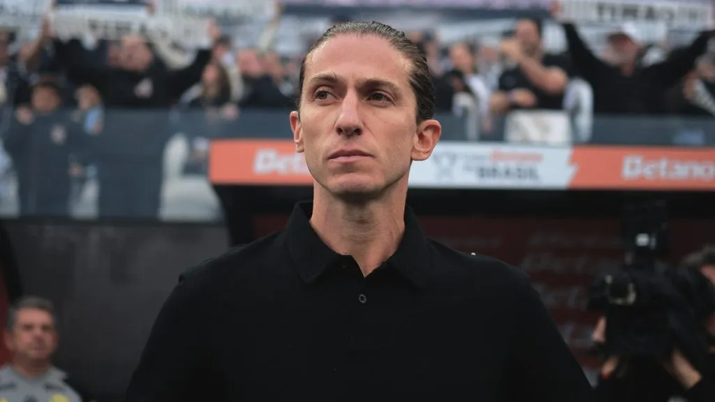 Filipe Luís em Corinthians X Flamengo. Foto: Ettore Chiereguini/AGIF